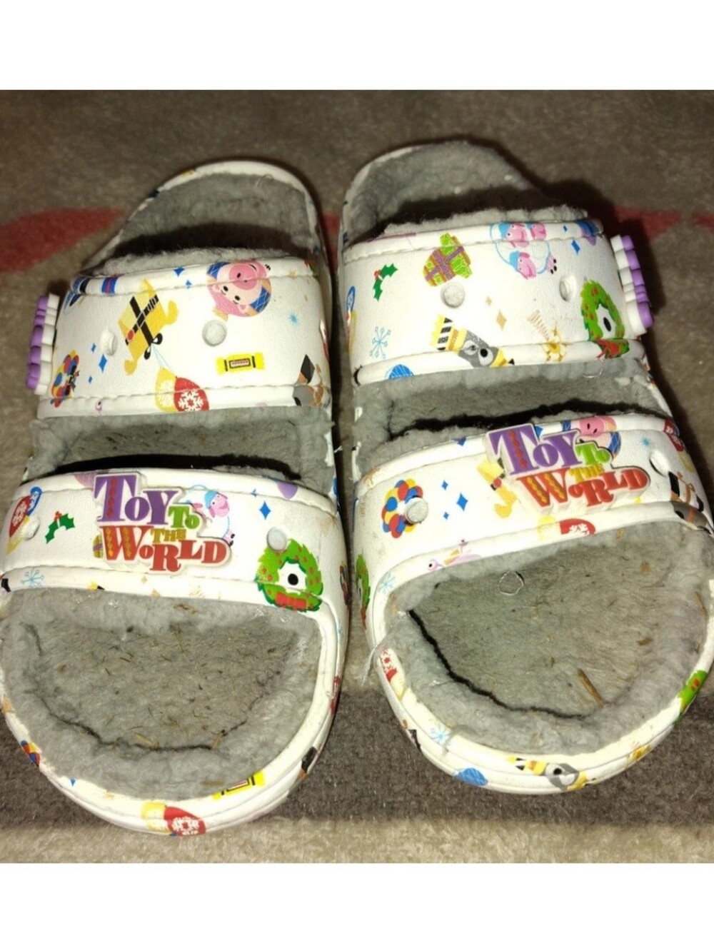Crocs Clog Shoes Men Size 5 Women Size 7 Disney Pixar Holiday Toy To The World